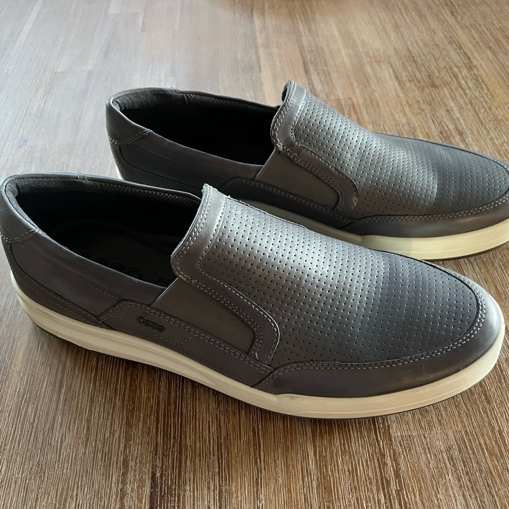 Gray Slip-On Men's Shoes Ecco size 46 (size men 12)